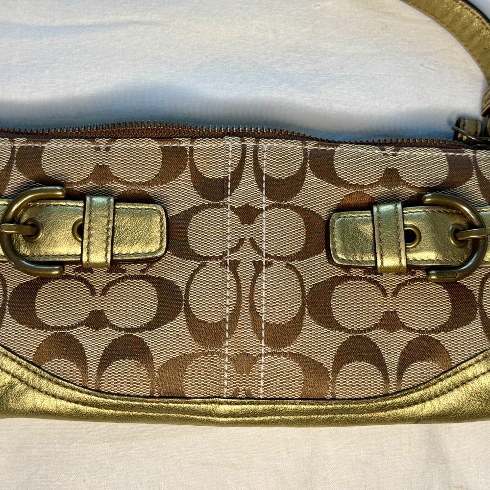 Coach Signature Soft Demi 5107 - Picture 2 of 6